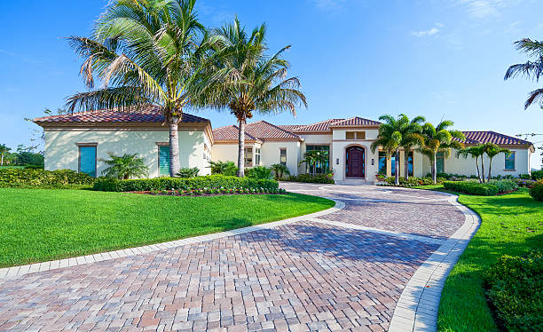 Best Interlocking Driveway Pavers  in Henderson, TN