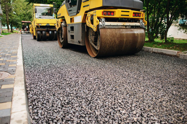Best Local Driveway Pavers  in Henderson, TN